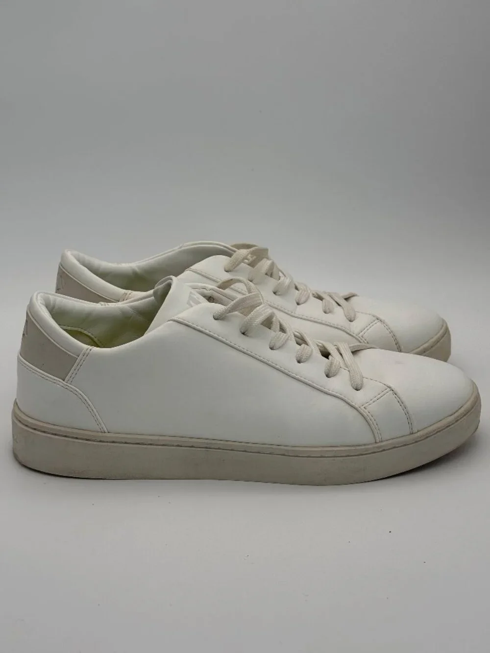 Thousand Fell Women's Lace Up Vegan Leather Sneakers White Cream Size 9.5